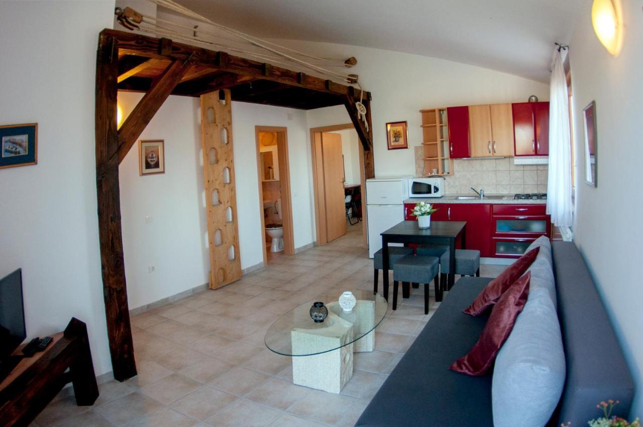 House /Villa Maja Ližnjan Eksteriør bilde